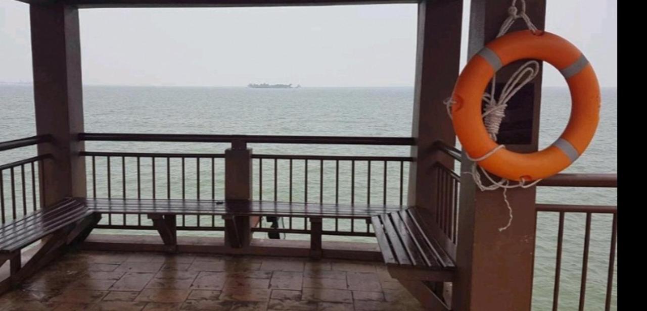 Water Or Premium Tower Seaview , Private Chalet